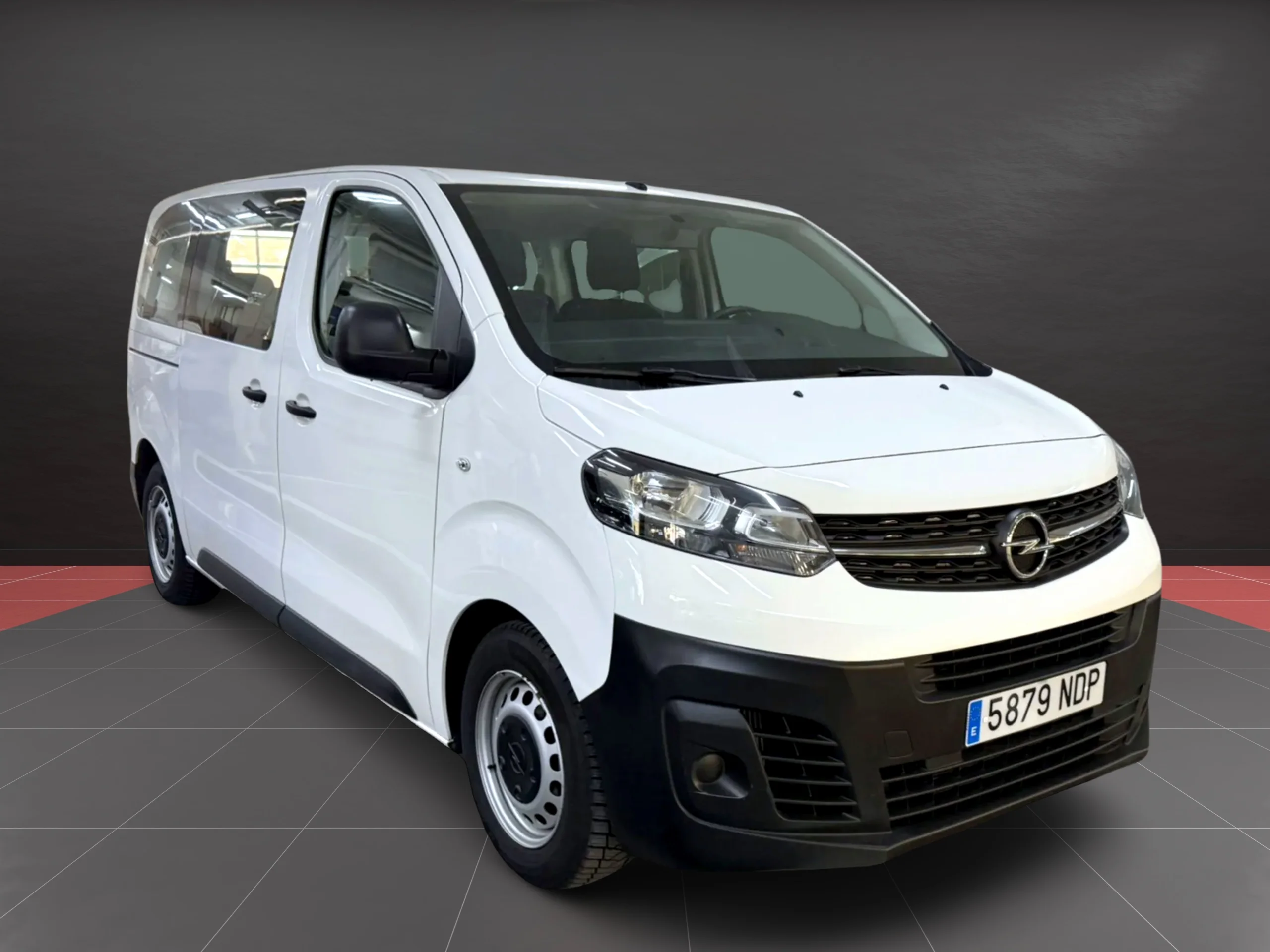 Opel Vivaro Combi 9 Plazas  120CV - Foto 1